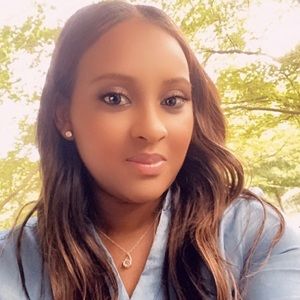 Meet your Posher, Priscilla